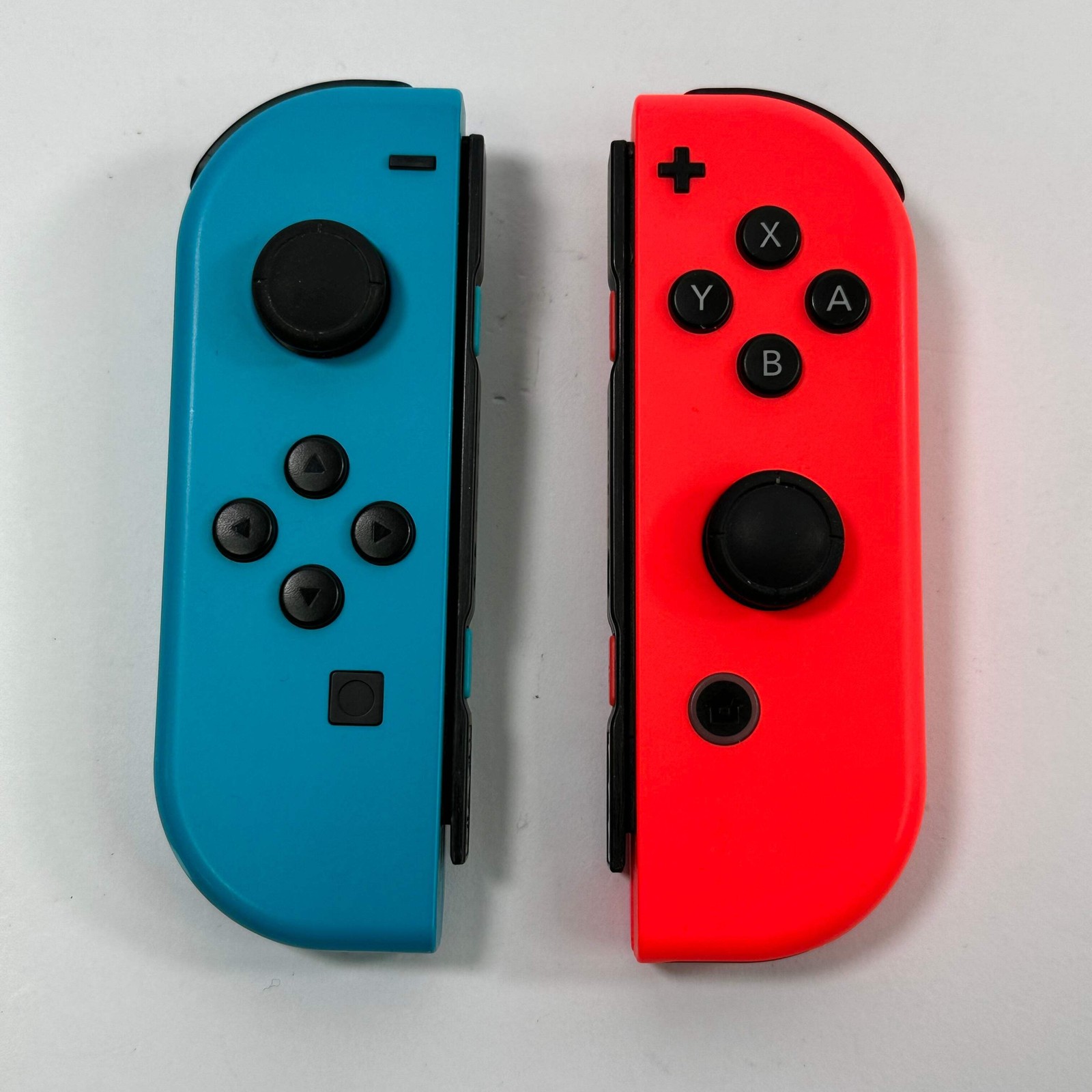 Nintendo Switch v2 Console Gaming System HAC-001(-01) Red/Blue