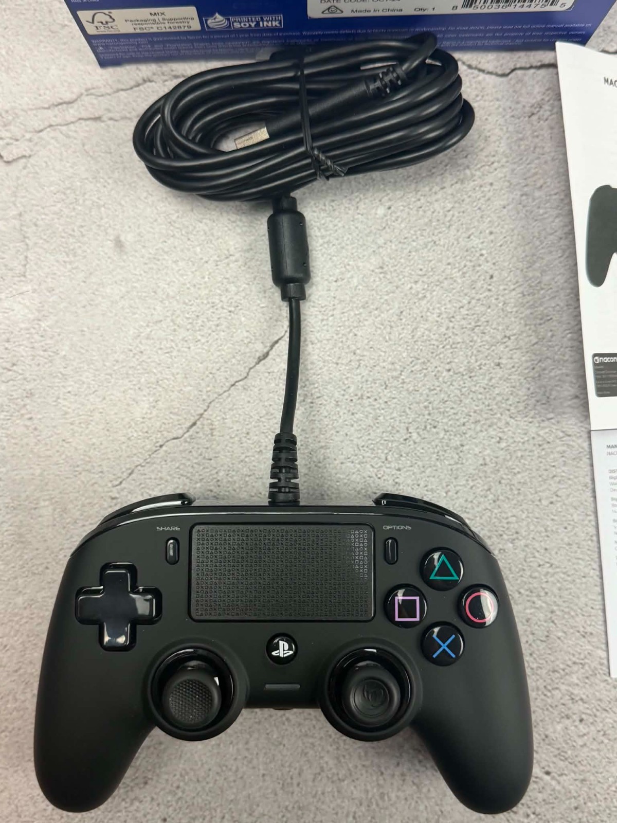 Nacon Wired Controller Sony Playstation 4 Ps4 Black Gamepad Joystick