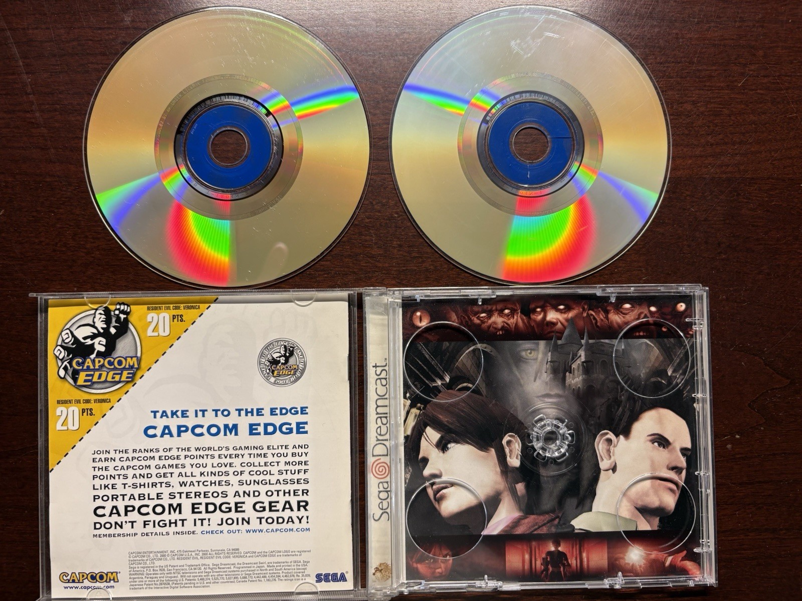 Capcom Resident Evil Code: Veronica Sega Dreamcast Manual Included 2 Discs Case