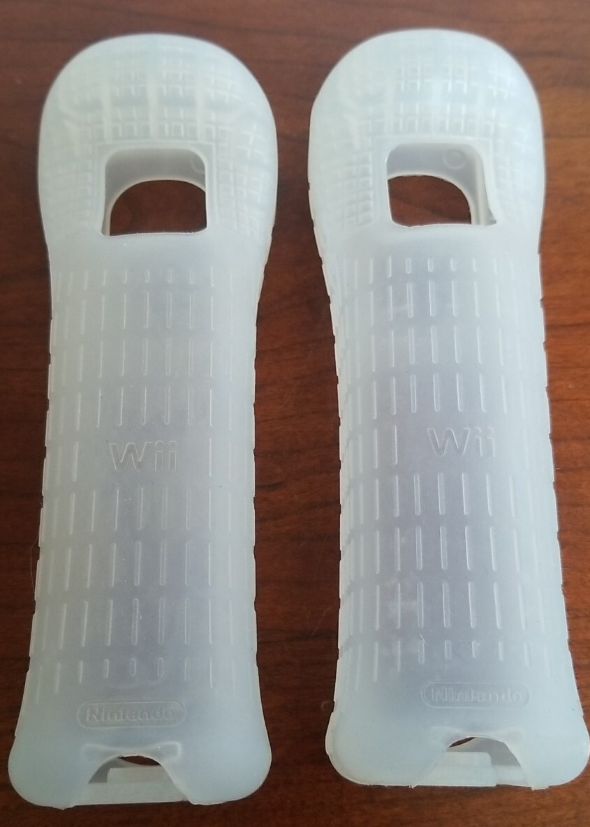 2 Official Nintendo Wii OEM Remote Rubber Silicone Gel Cover Sleeves Clear Lot