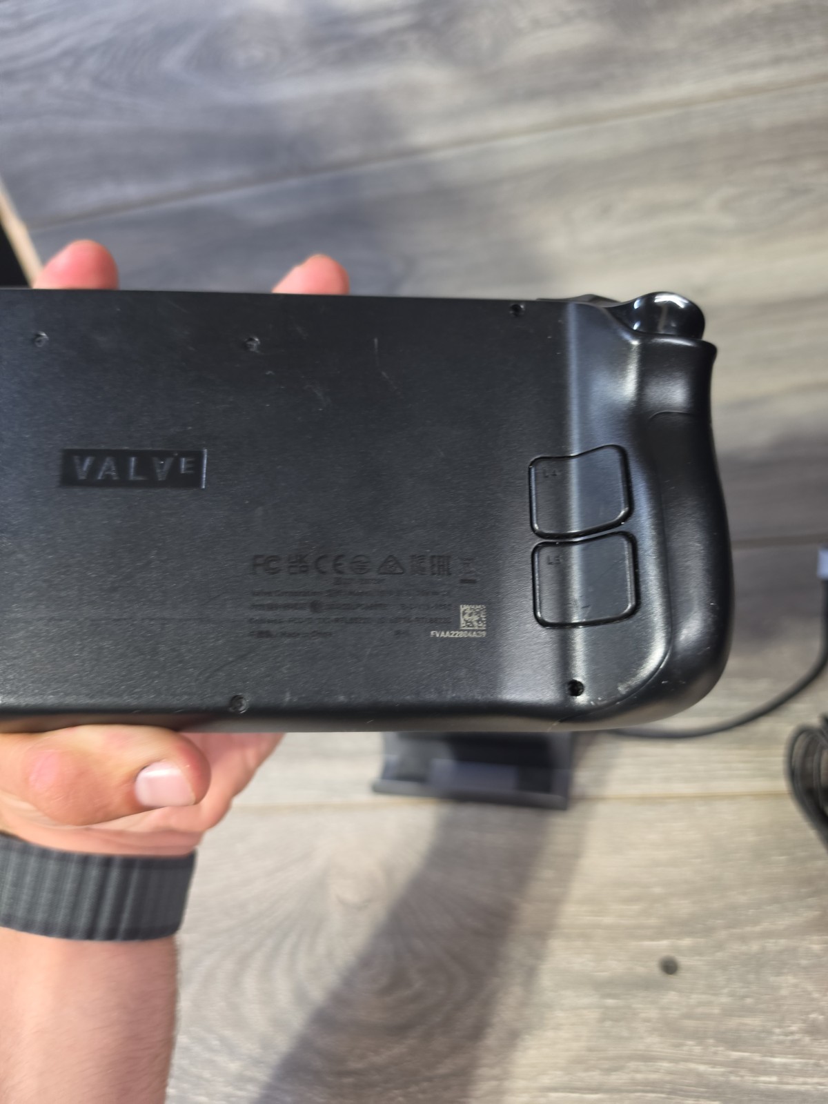 Valve Steam Deck LCD 256GB Handheld Console – Black W/ Dock, Charger & 512gb SD