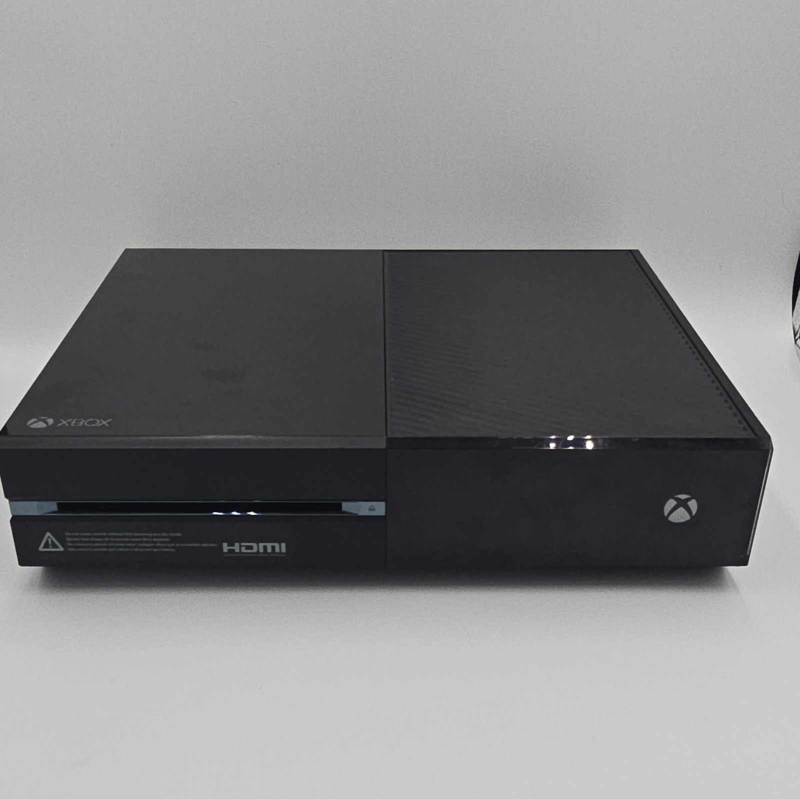 Microsoft Xbox One 1540 Console 500GB 1080p Blu-Ray Compatible Black