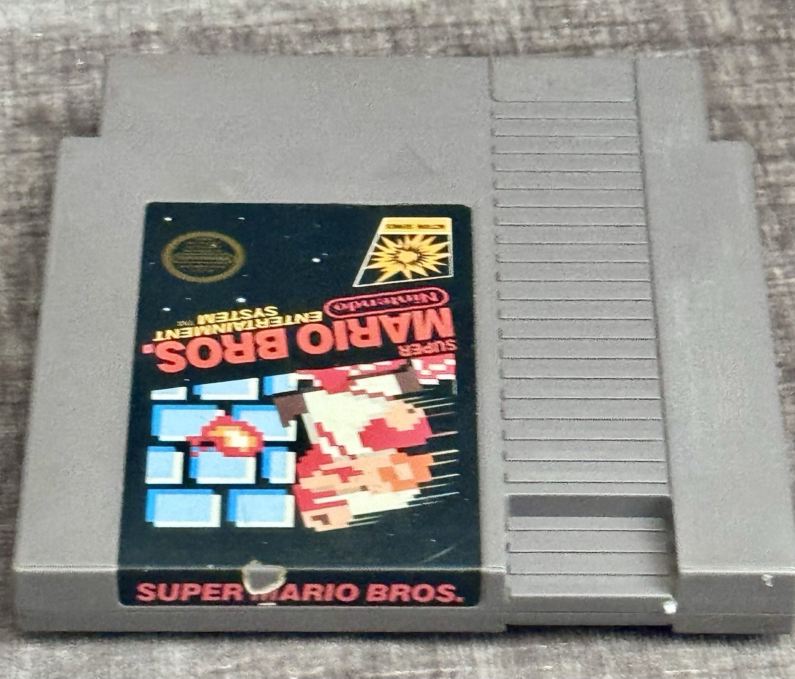Super Mario Bros. NES early production 5 screw variant NTSC-U/C