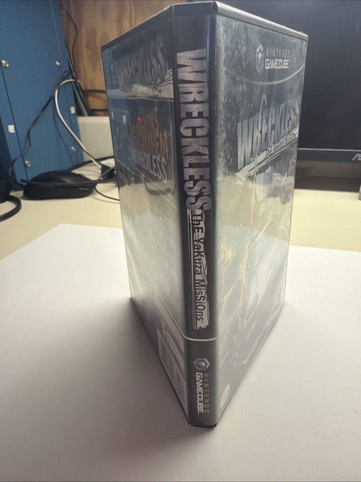 Wreckless: The Yakuza Missions (Nintendo GameCube, 2002) Complete With Manual