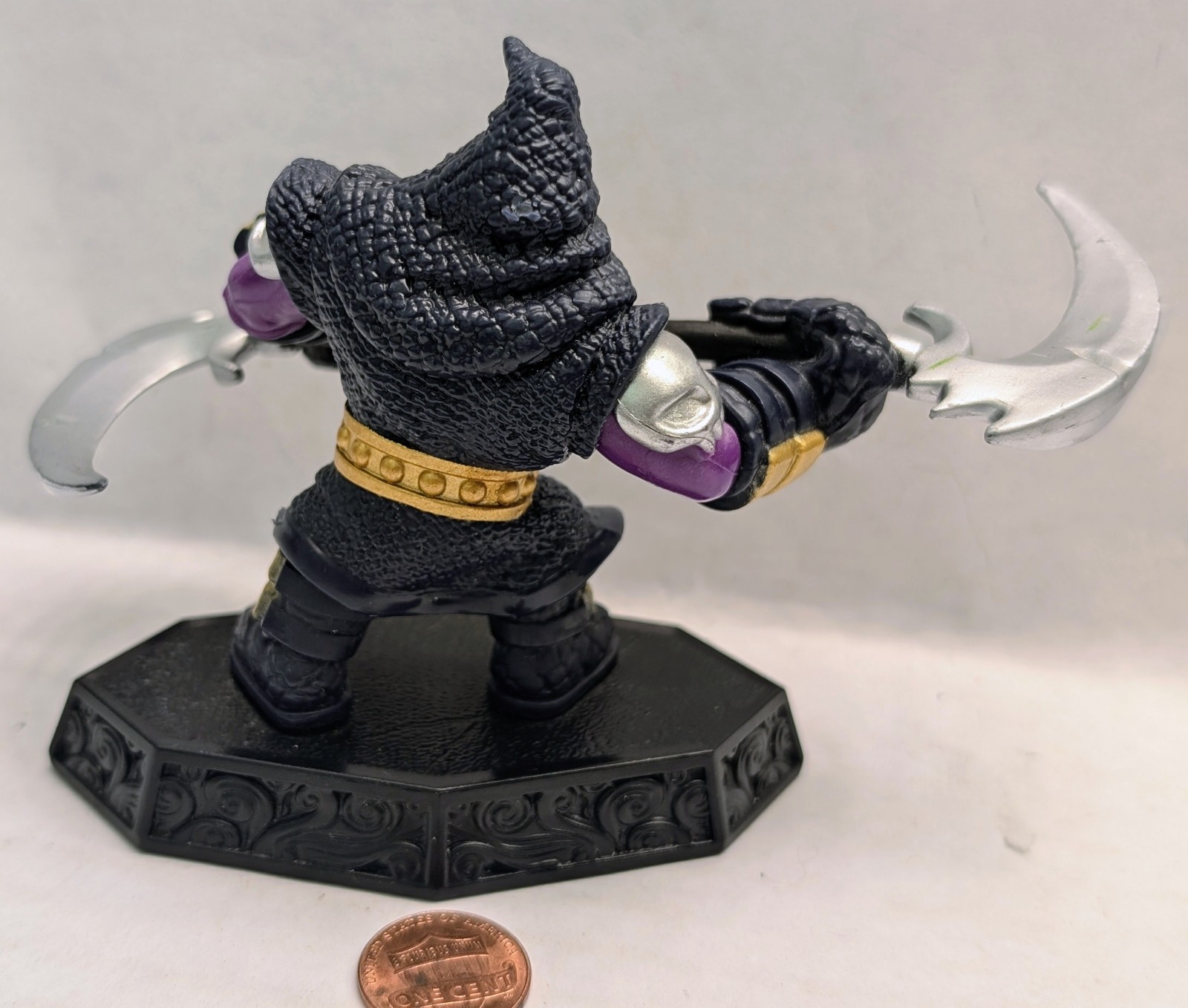 Skylanders Imaginators SENSEI Figure.HOOD SICKLE.Dark Element.sky-chi powers