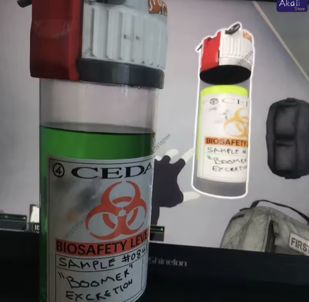 Left 4 Dead 2 Bile Bomb Replica Display Prop Zombie Game Collectible Decor Valve