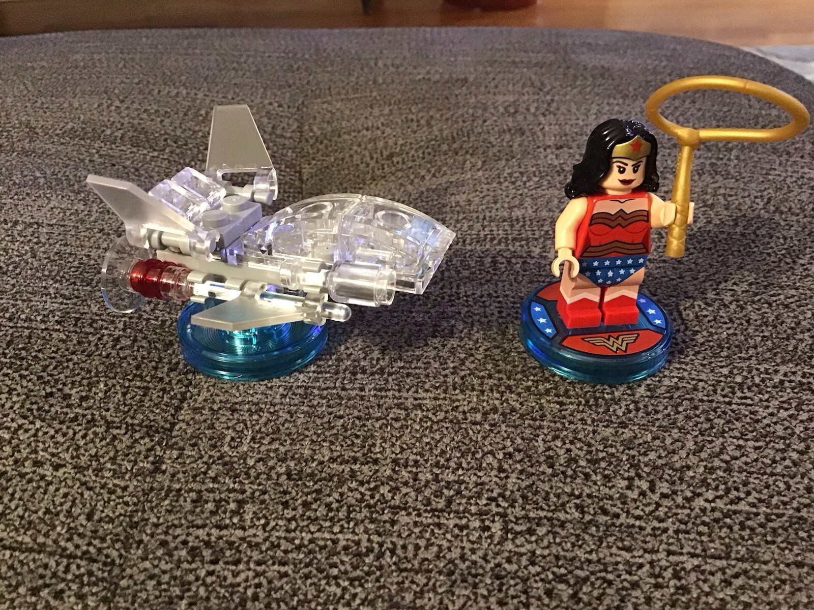 LEGO Dimensions DC Comics Wonder Woman And Invisible Jet 71209 Box And Booklet