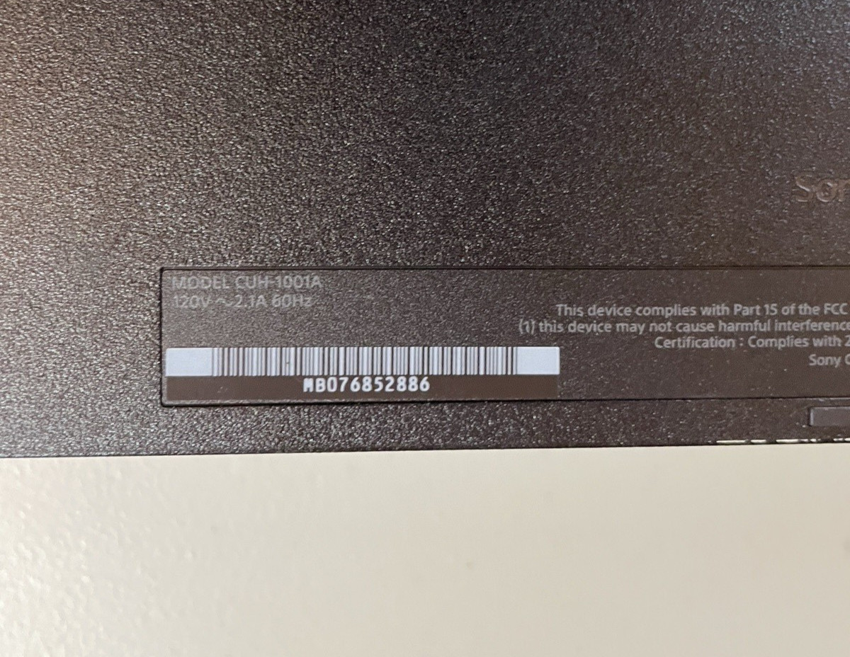 Sony PlayStation 4 Console 500GB (CUH-1001A)