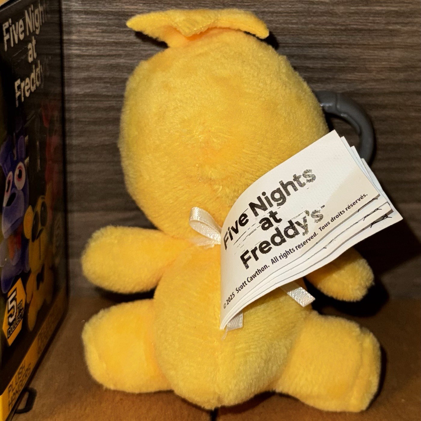 Five Nights at Freddy’s Chica Mystery Plush Hanger Keychain Backpack Clip FNaF