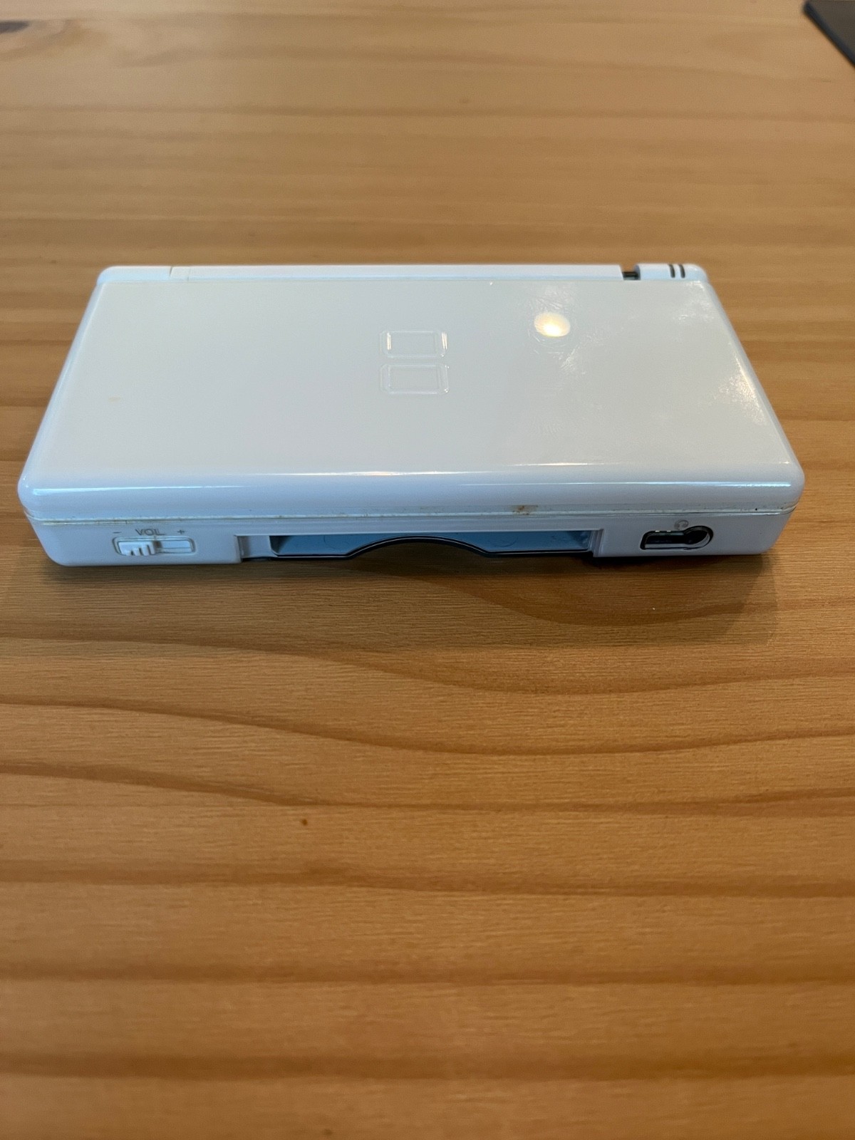 Nintendo DS Lite (USG-001) Handheld – White with Charger Game Stylus *Read*