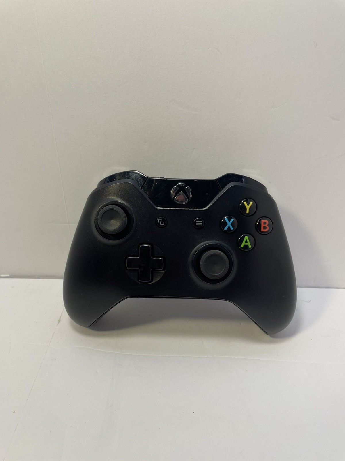 Xbox One X Project Scorpio Edition | 1TB | Controller | RESTORED NEW T PASTE