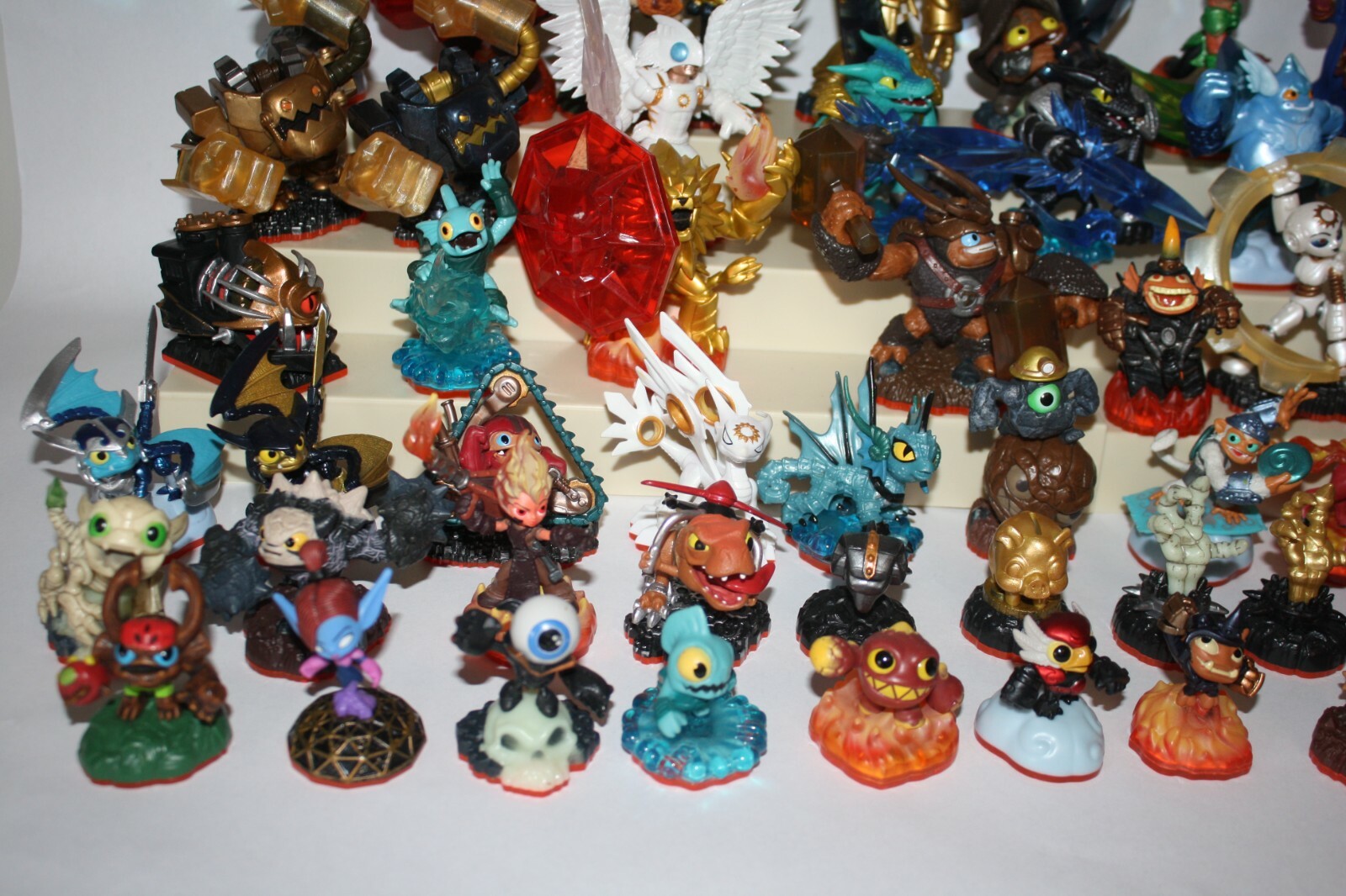 Skylanders Trap Team Figures Buy 4 Get 1 Free Complete Your Collection Free Ship