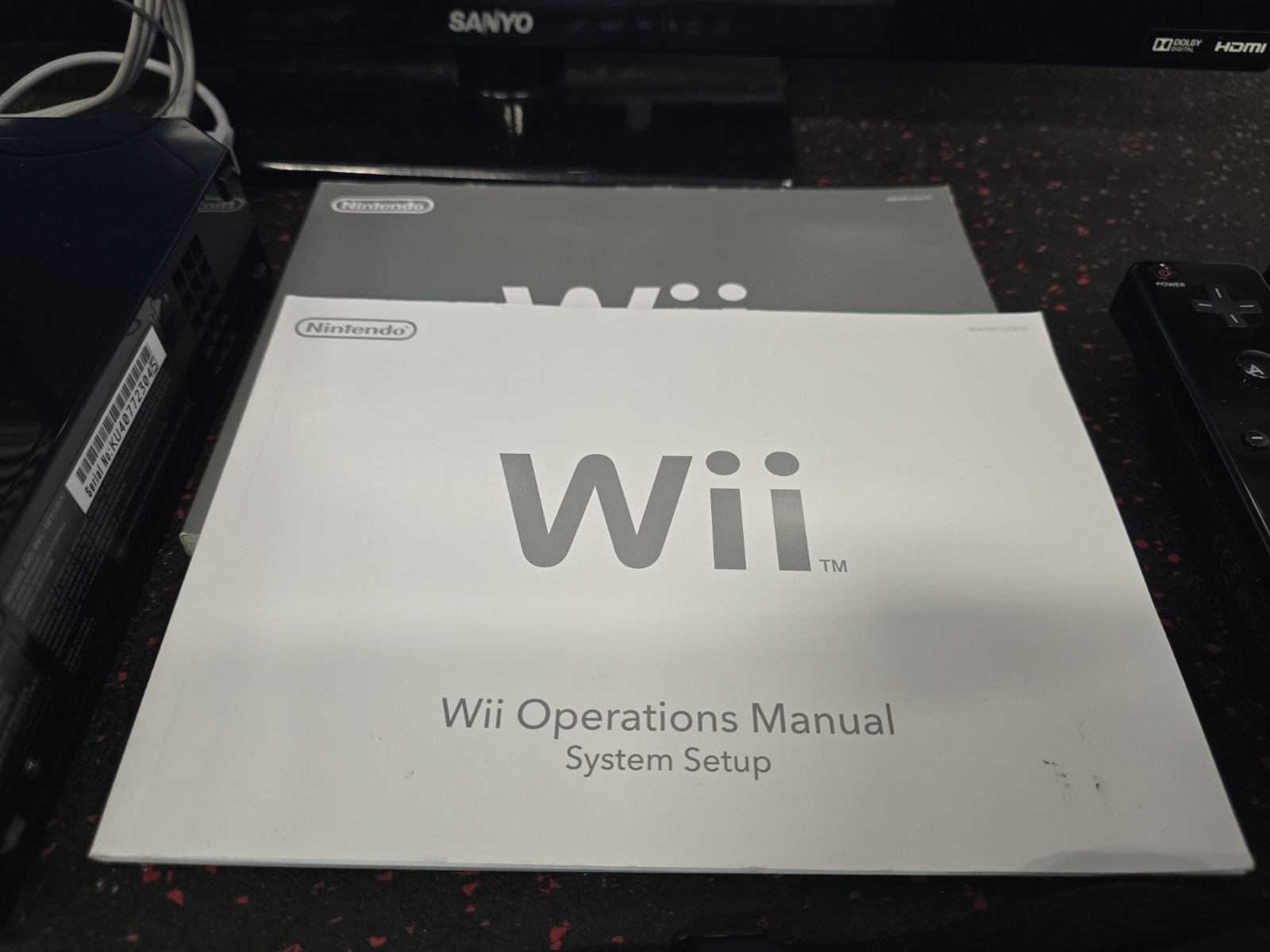 Nintendo Wii Game System RVL-101(USA) Black Bundle w/ Motion Plus & Super Mario