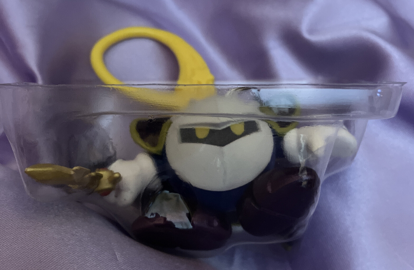 Kirby Backpack Clip Hanger Glow In The Dark META KNIGHT Series 3 Figure GITD NEW
