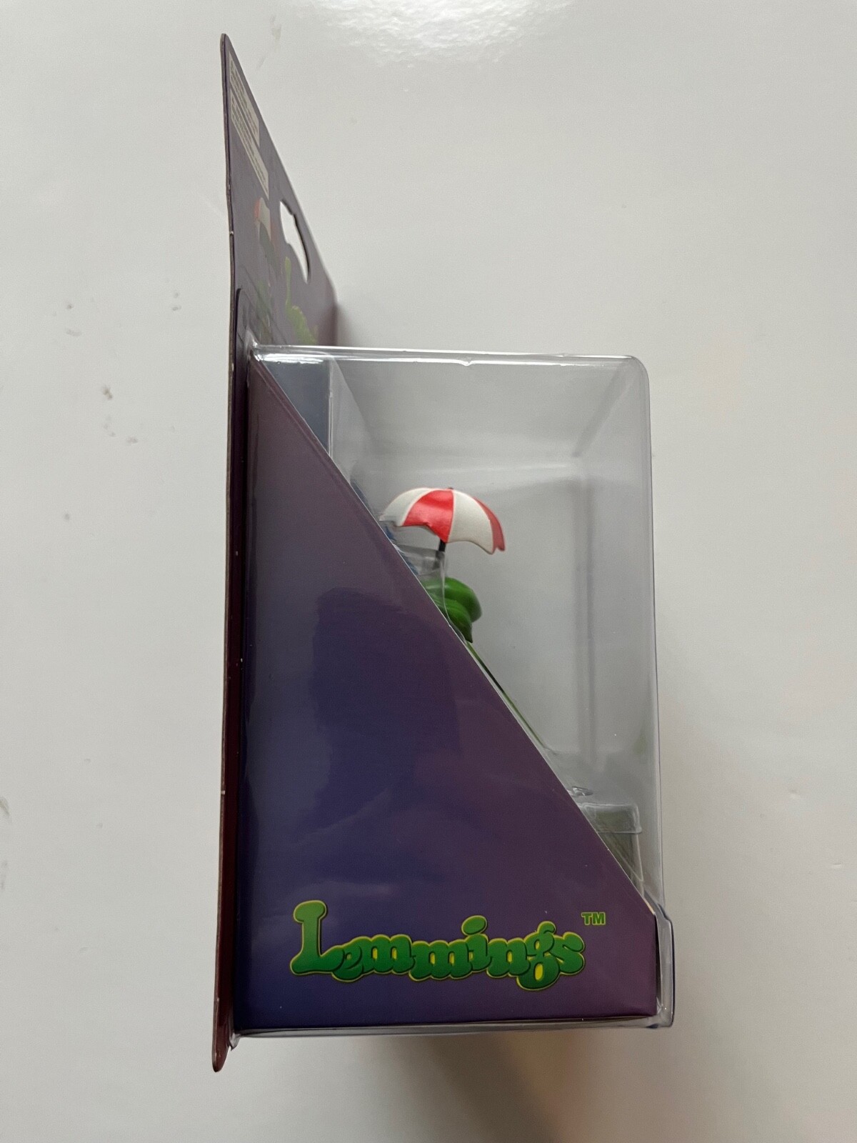 Umbrella Lemming Totaku Action Figure 17 New Factory Sealed ThinkGeek Lemmings