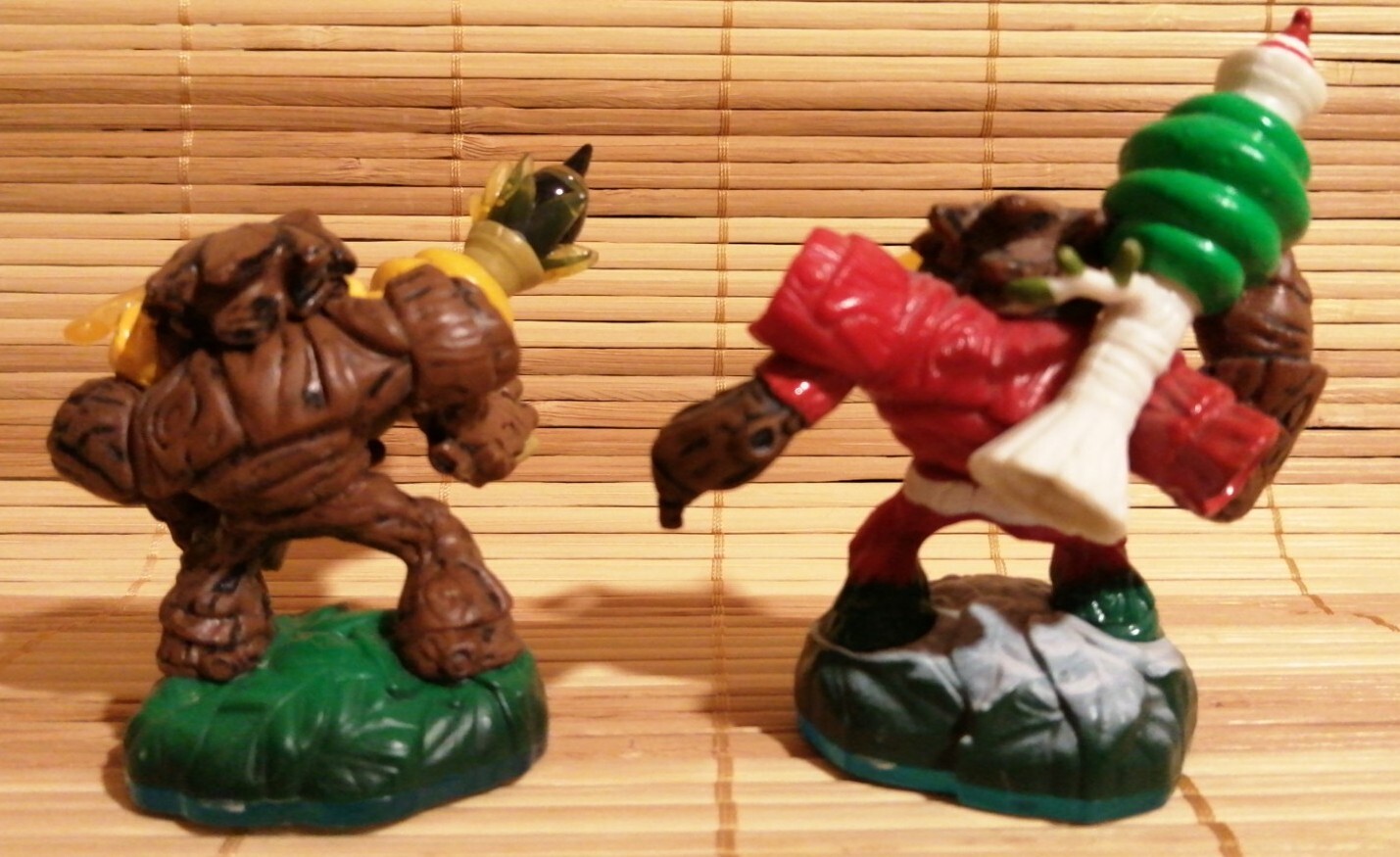 Lightcore Bumble Blast & Jolly Bumble Blast Skylanders Swap Force
