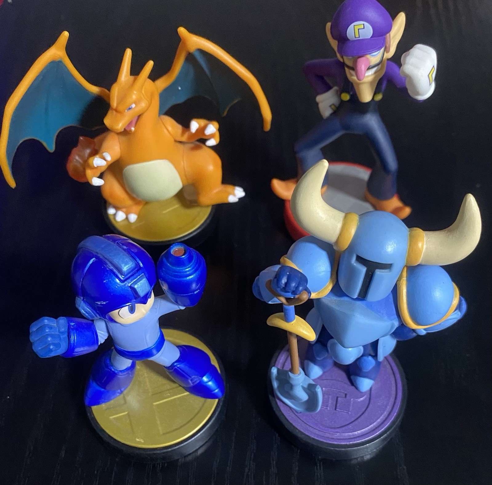 Nintendo amiibo Collection Lot – Charizard Mega Man Shovel Knight Smash