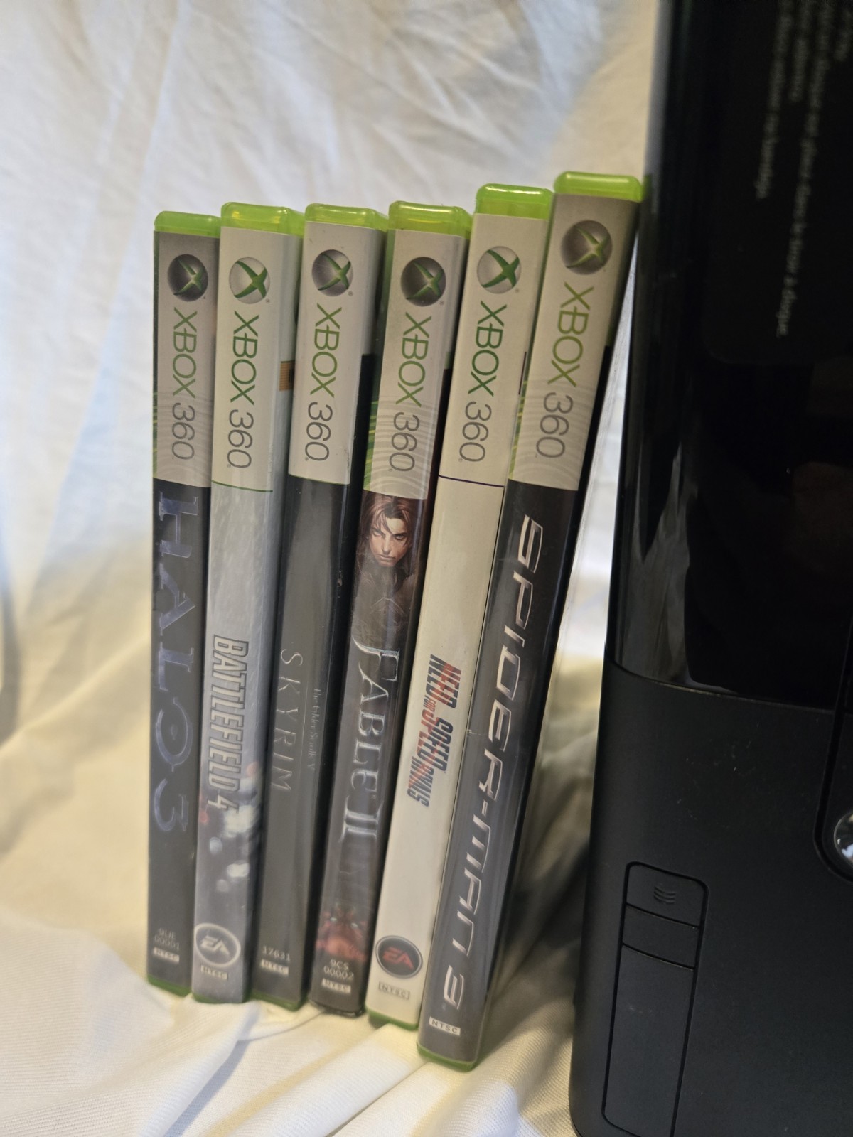 Microsoft Xbox 360 E Bundle, Games, Controller, And Cords!