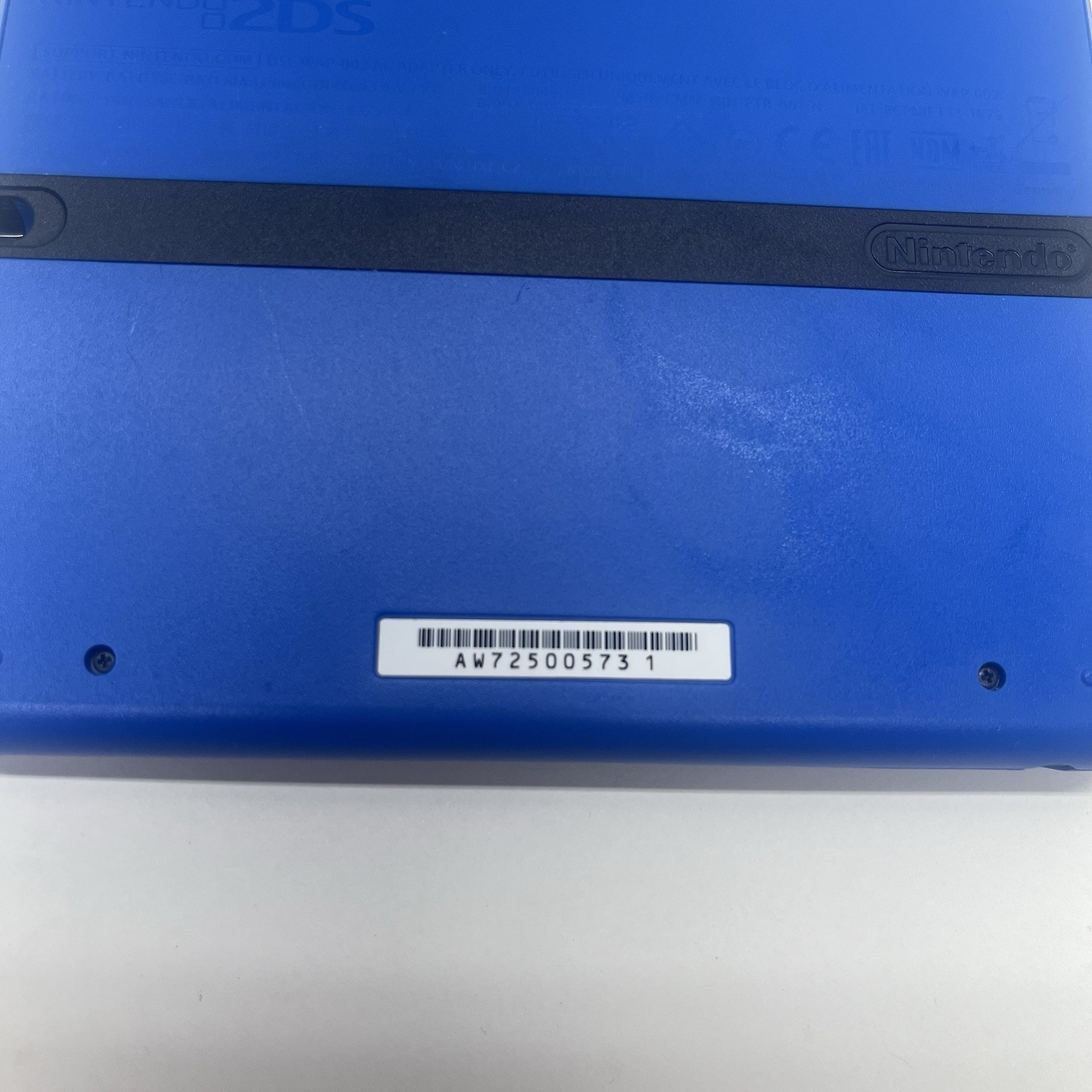 Nintendo 2DS Blue Handheld System Console W Case & Animal Crossing NL & WW