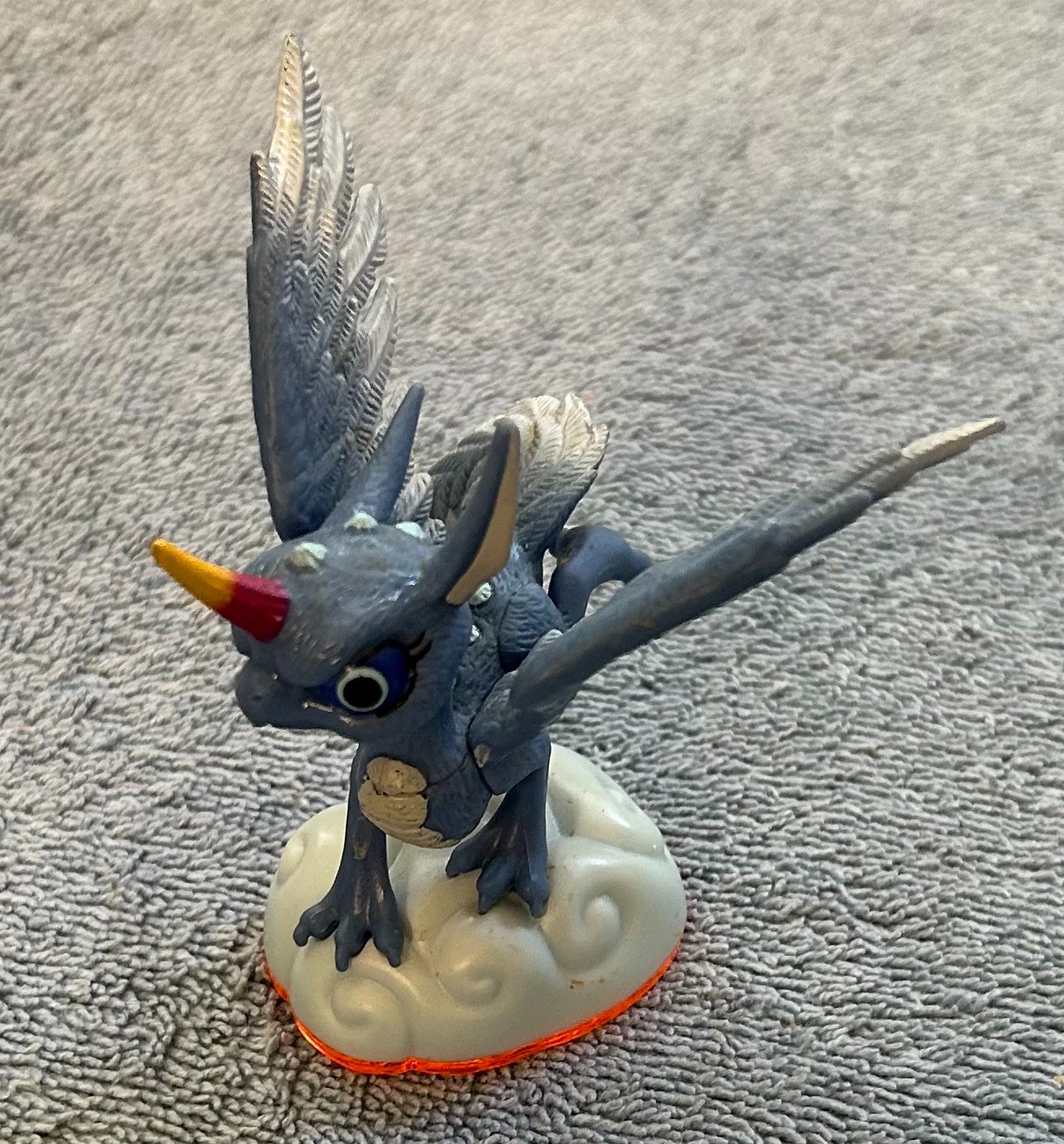 14 Skylanders figures (12 Giants, 2 Spyros) – Crusher, Swarm, Flashwing – tested