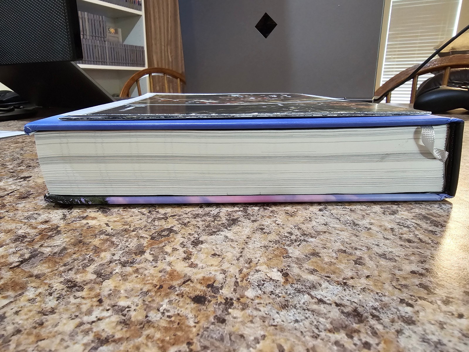 Horizon Zero Dawn Strategy Guide (Hardcover, 2020, Future Press) Aloy