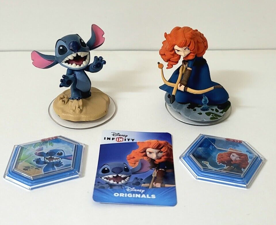 Merida and Stitch Disney Infinity 2.0 Toy Box Pack plus 2 Power Discs and Card