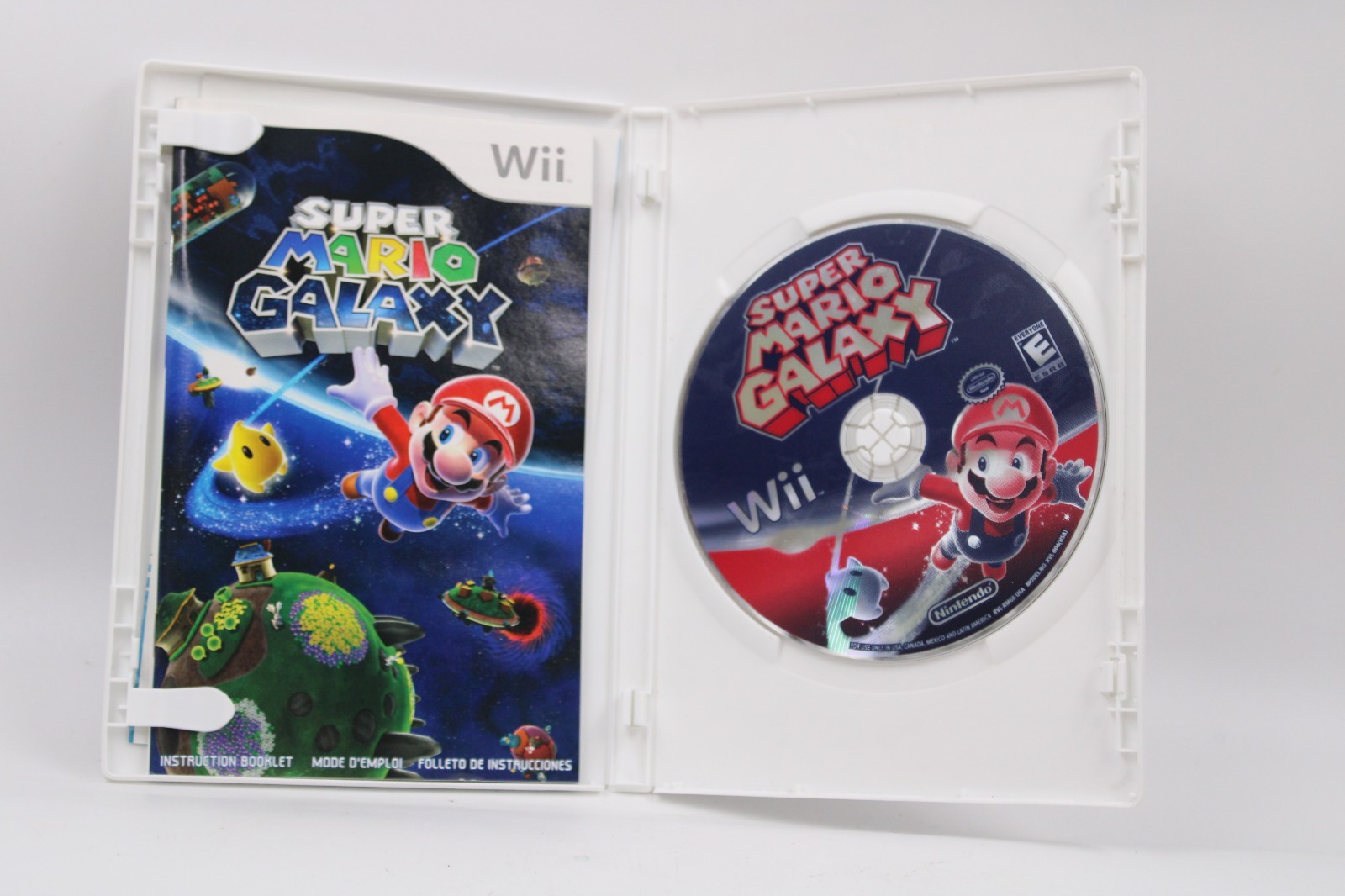 Super Mario Galaxy (Nintendo Wii, 2007) Manual With Inserts