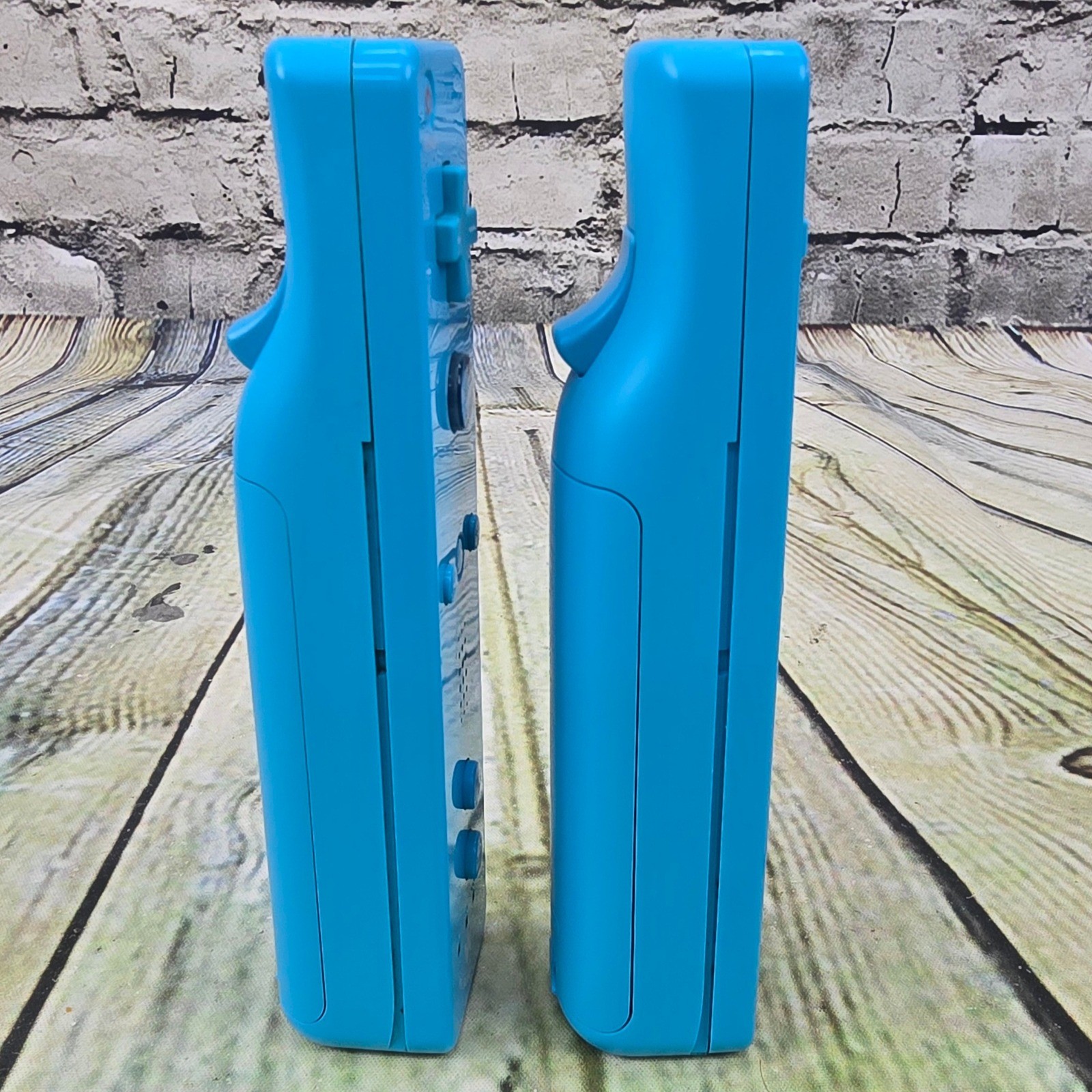 Nintendo Wii Remote Plus Controller RVL-036 Cyan Blue MotionPlus Bundle Set of 2