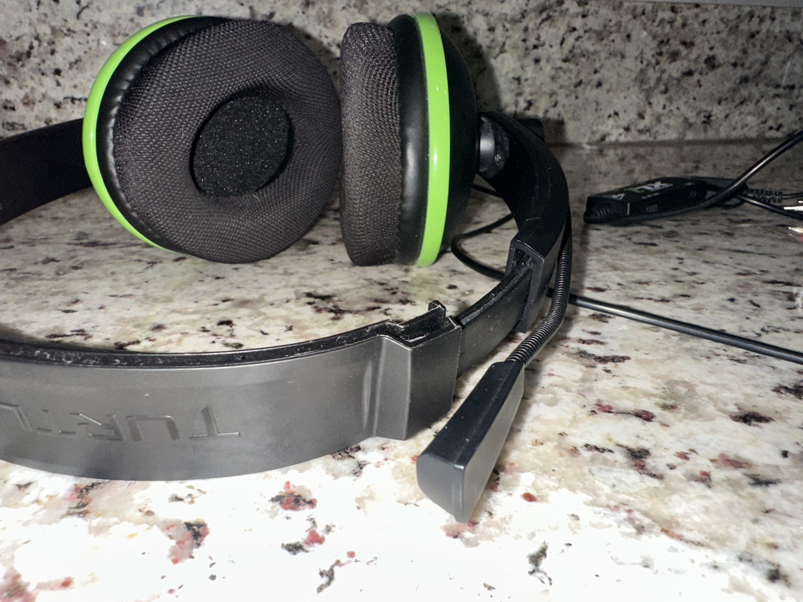 Turtle Beach Ear Force XL1 Black/Green Headband Headsets for Multi-Platform