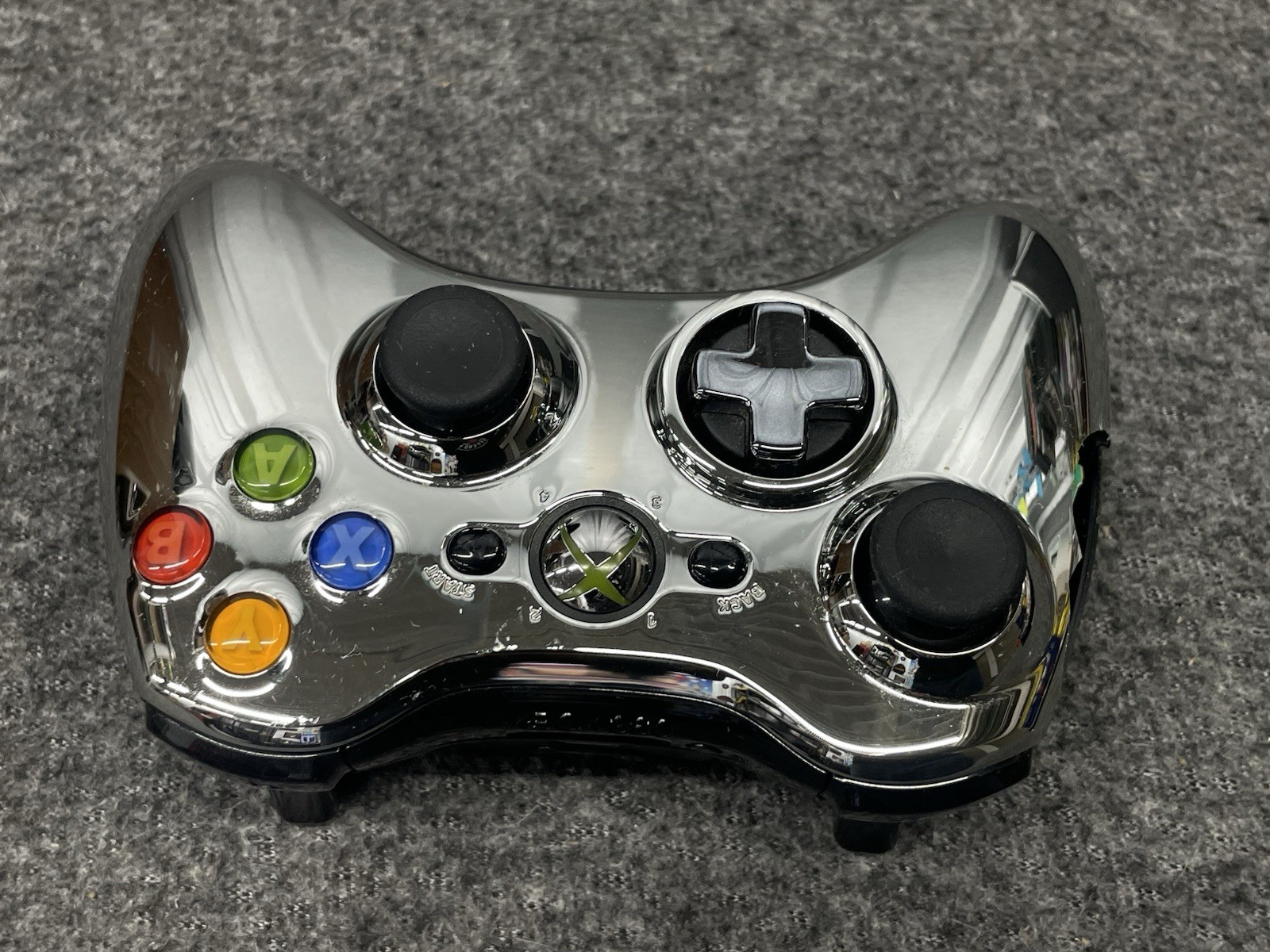 Microsoft Xbox 360 Controller Special Edition Silver Chrome – PARTS OR REPAIR