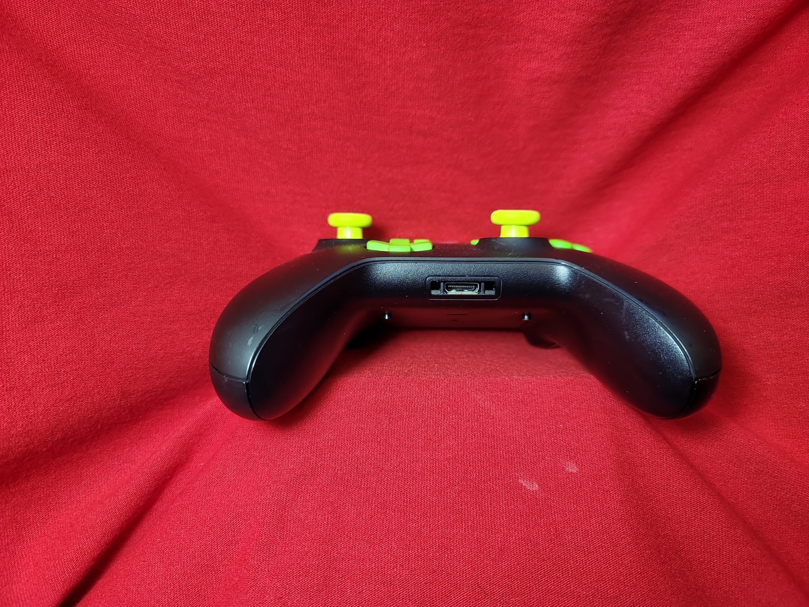 Xbox One Wireless Controller 1537 Scuf (New Joysticks) Check Description