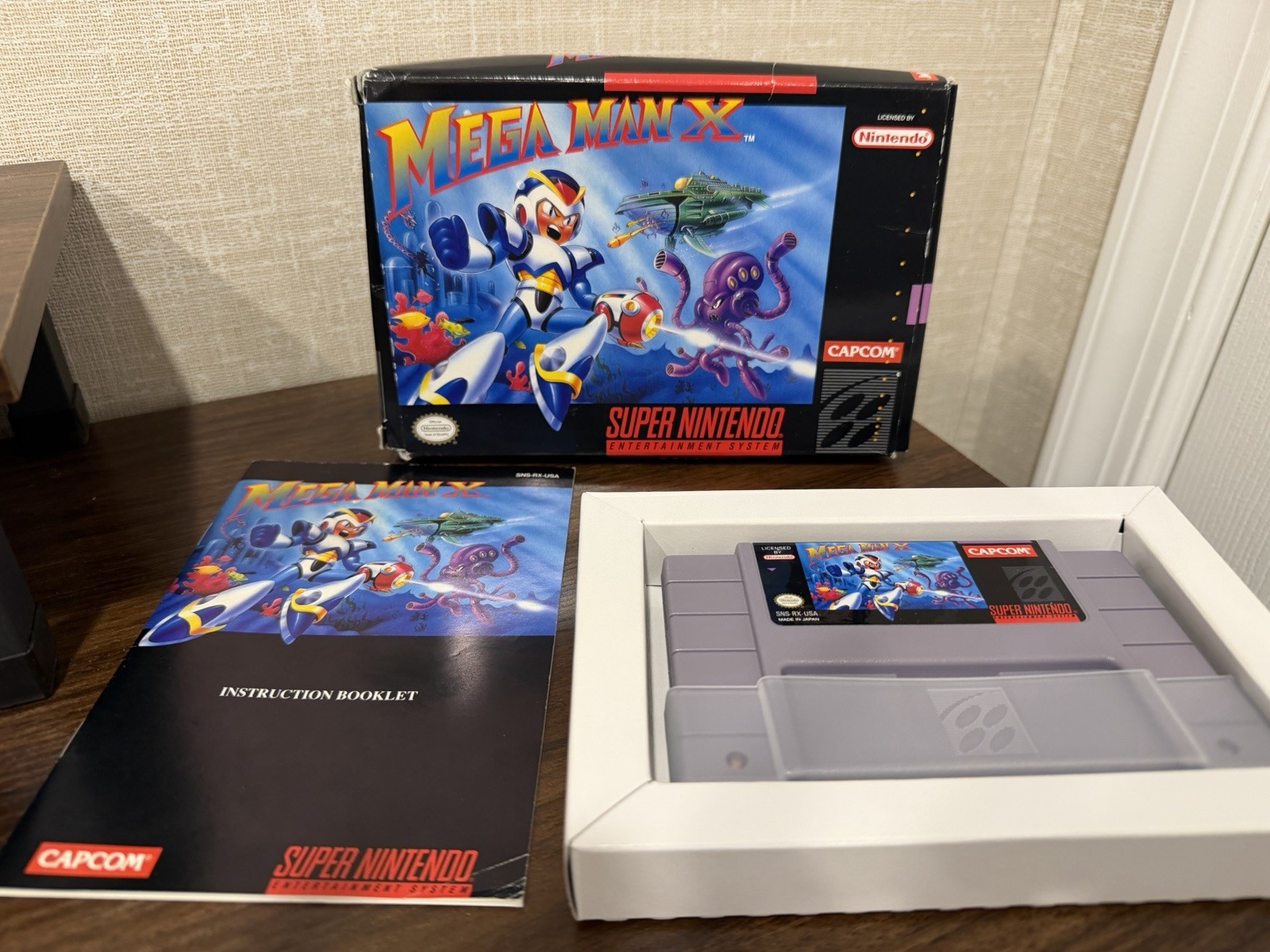 Mega Man X (Super Nintendo SNES, 1994) Complete CIB Manual Clean Tested