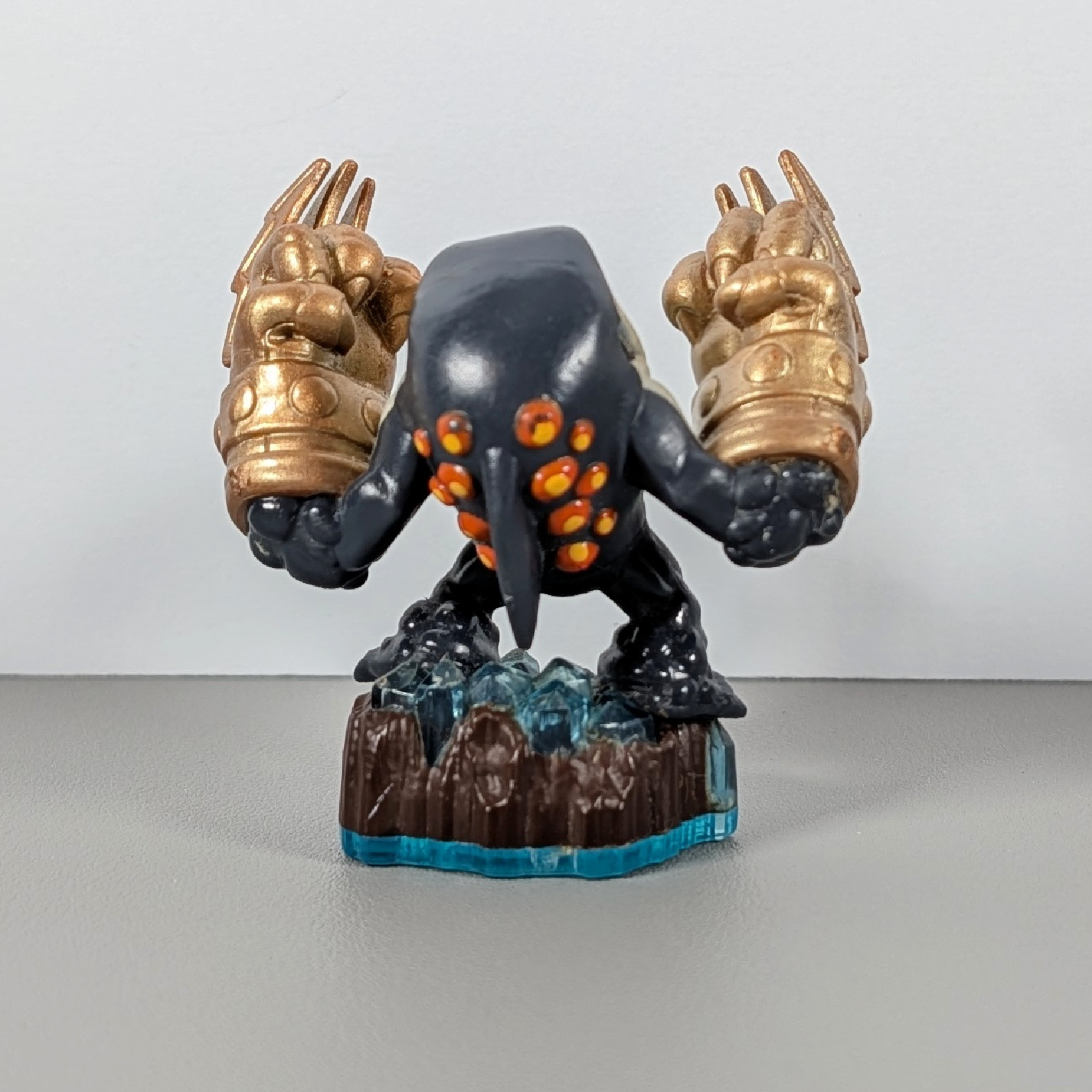 Skylanders Swap Force Figure – Knockout Terrafin | Series 3 (Blue Base)