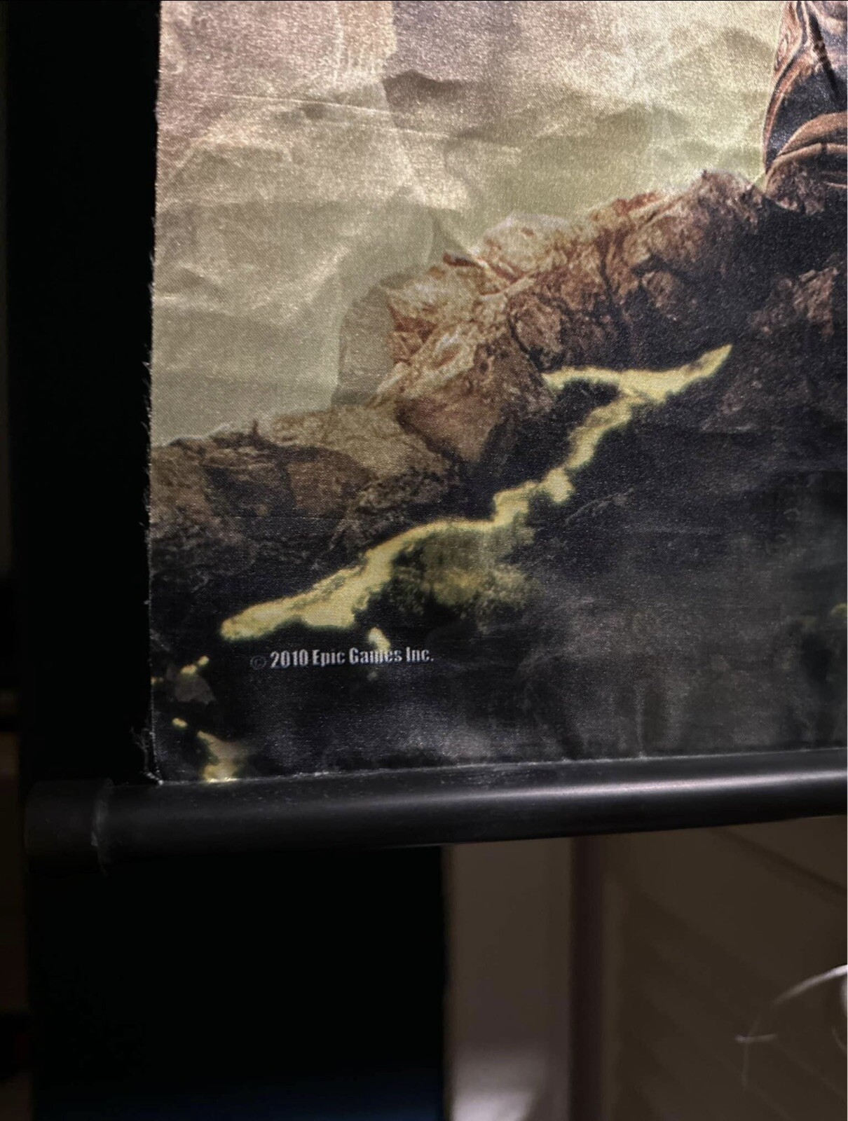 Gears Of War 3 Silk Fabric Wall Scroll 32” X 22” Neca Xbox 2010 Epic Games