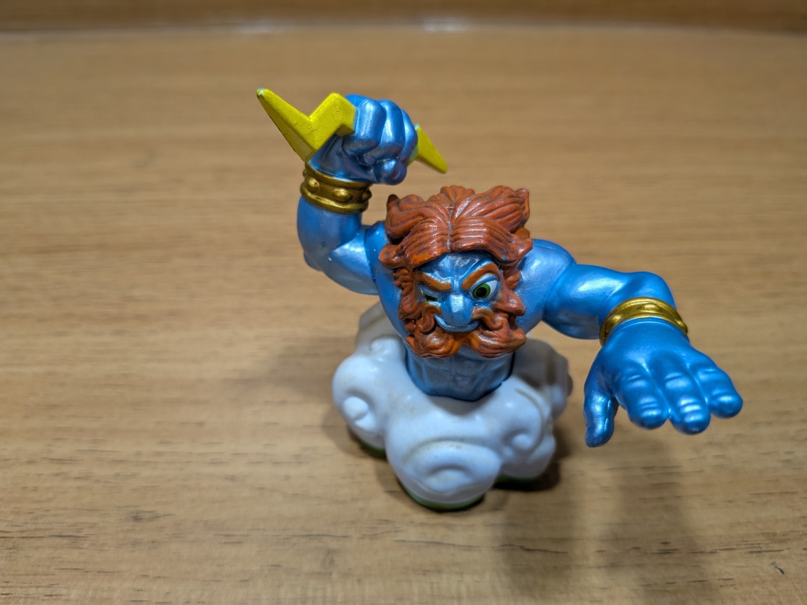 2011 SKYLANDERS Spyros Adventure LIGHTNING ROD