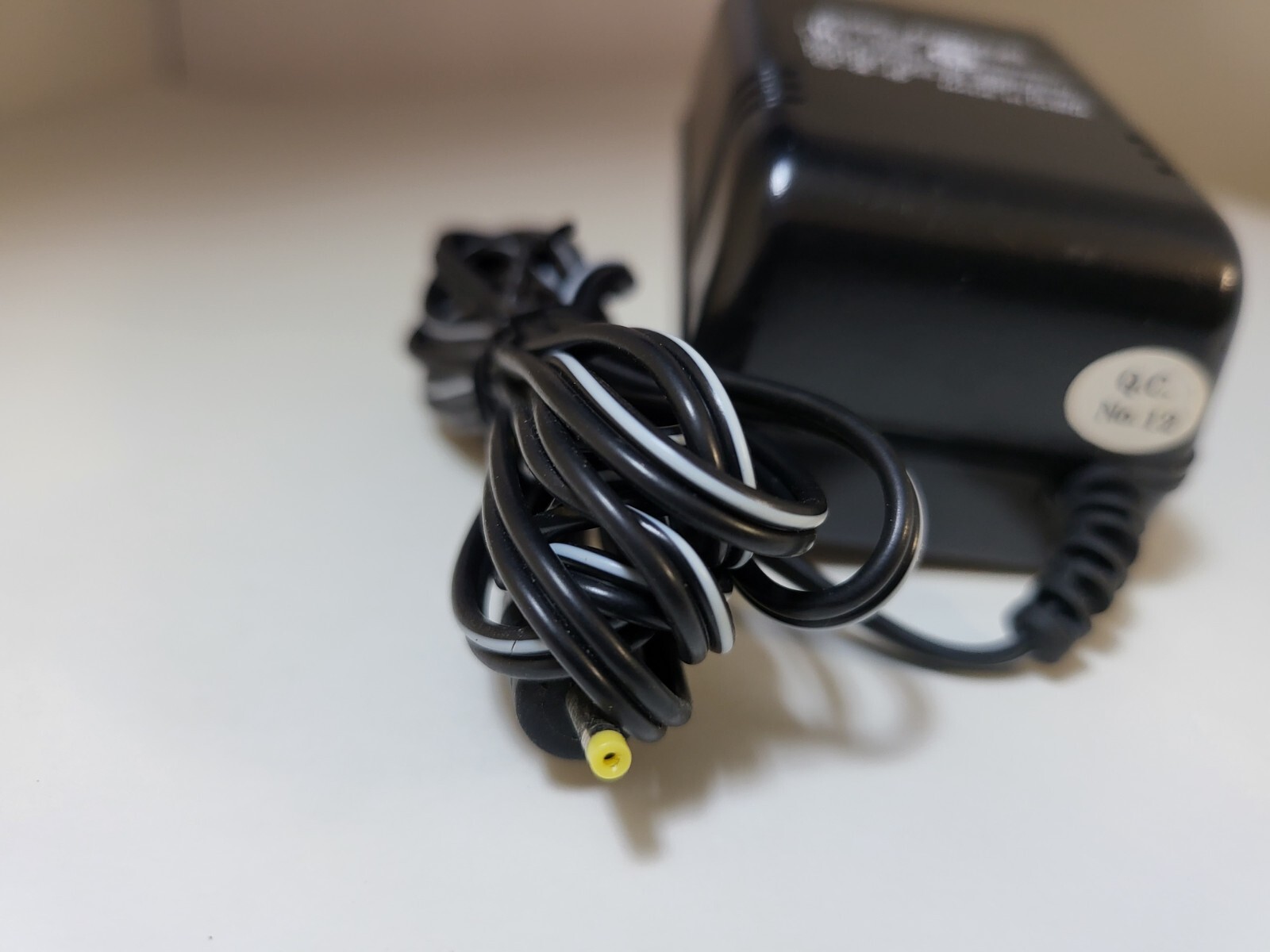 NEW Black 3V 200 mA AC Power Adapter for Nintendo Game boy Color Console #P40