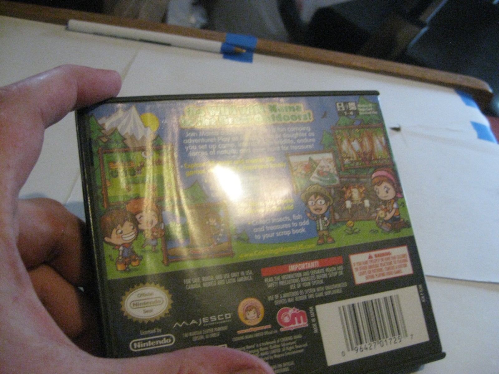 Camping Mama Outdoor Adventures – Nintendo DS, Light Water Damage to Case Art