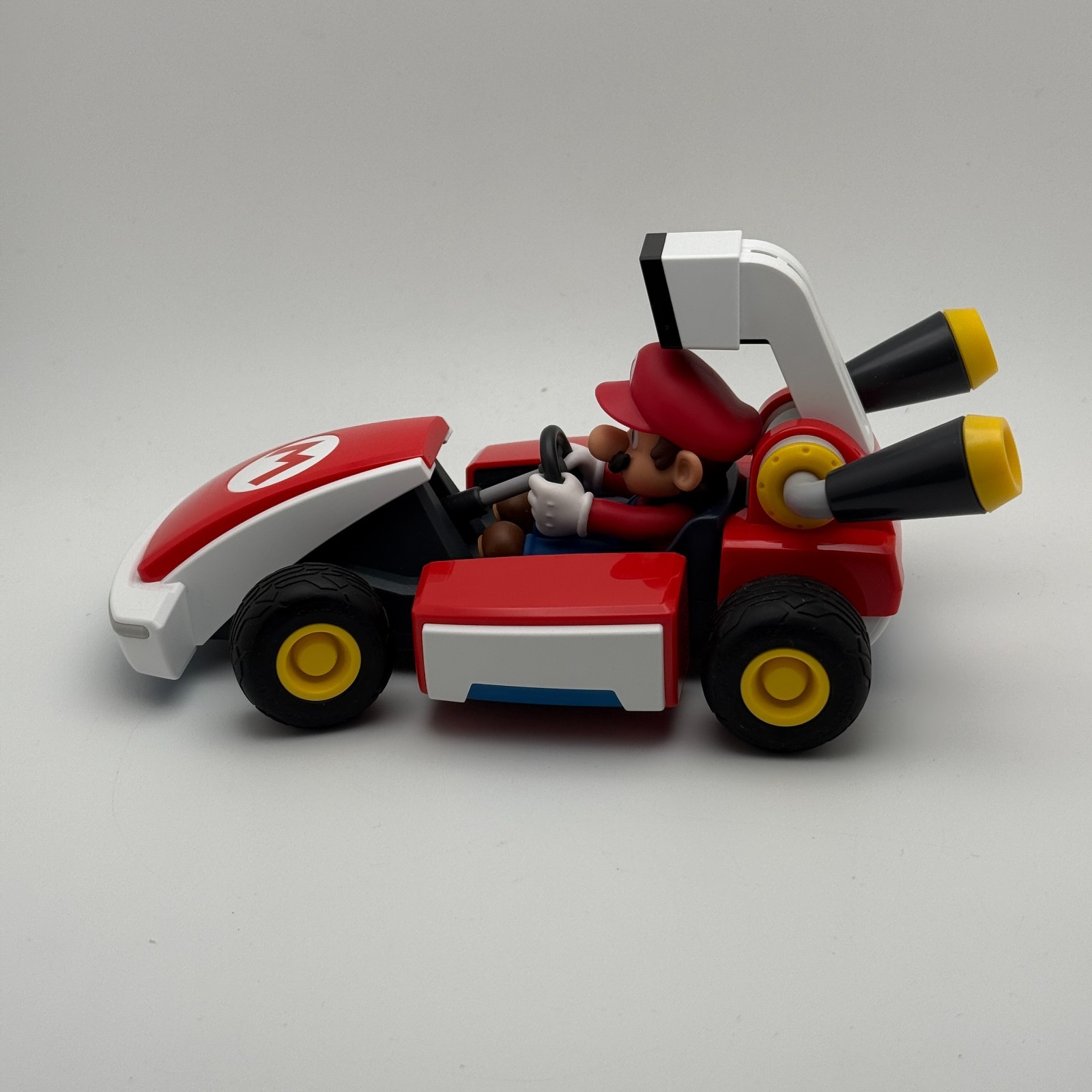 Mario Kart Live: Home Circuit -Mario Set – All Items Included
