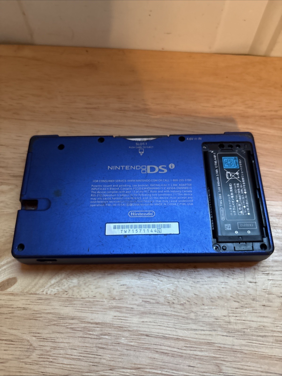 Nintendo DSi Blue Handheld System Wi-Fi Capability Nintendo DS 2008