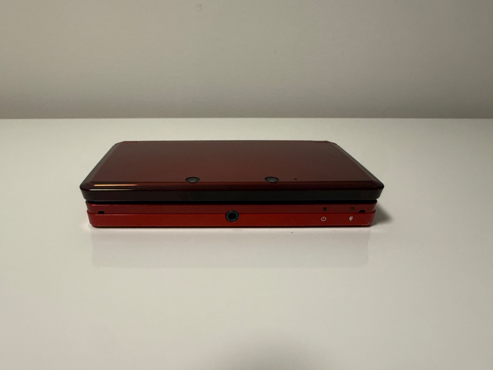Nintendo 3DS Handheld System – Flame Red *Original Box & Manuals Included*
