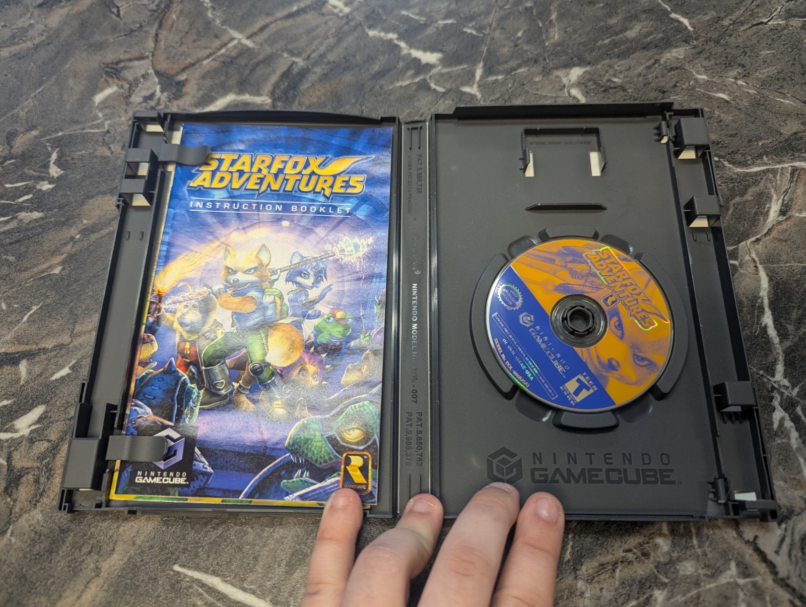 Star Fox Adventures Nintendo GameCube CIB Complete w/ Manual Black Label Tested