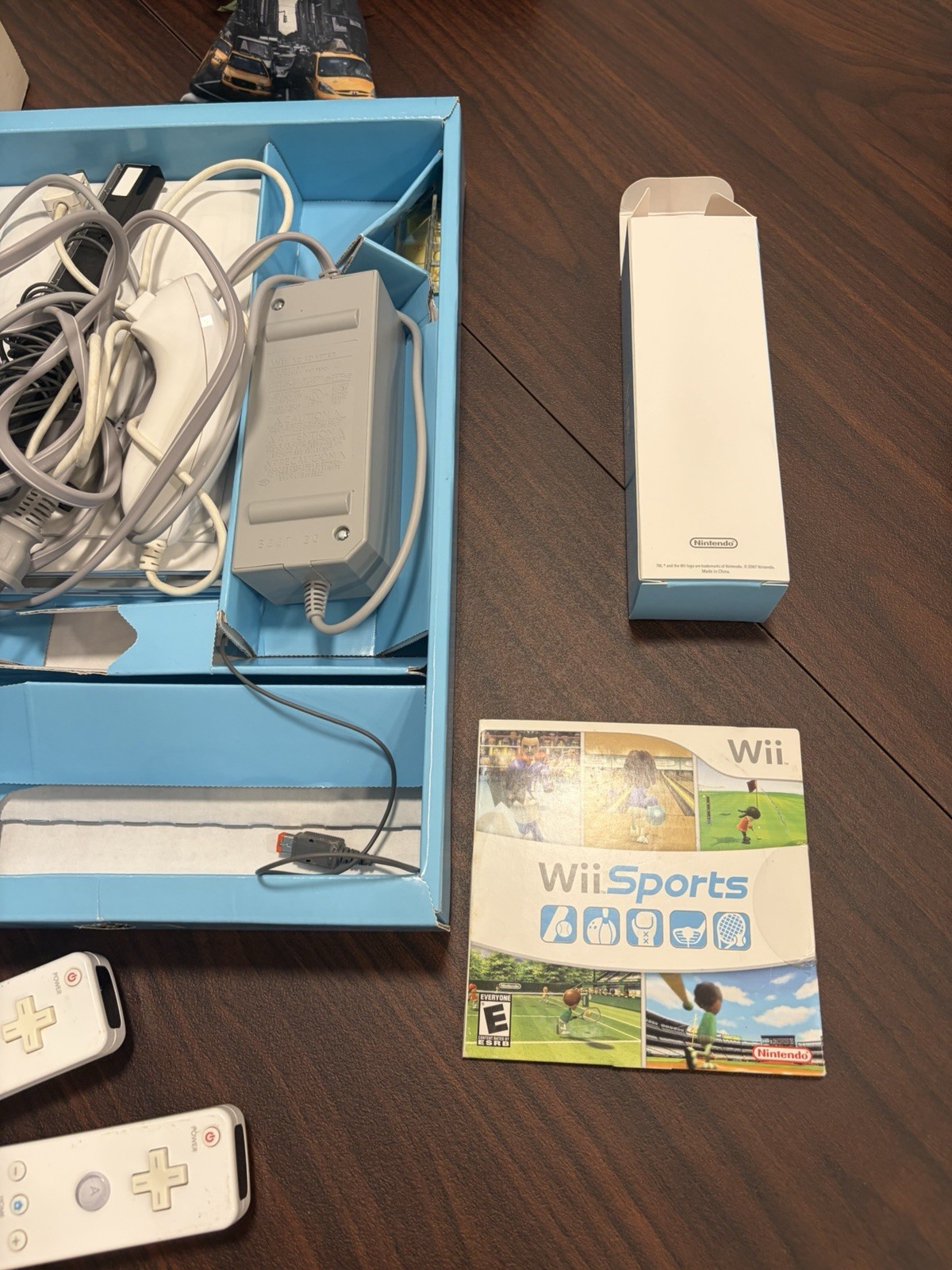 Nintendo Wii Console RVL-001 CIB Complete In Box W/ Wii Sports VERY CLEAN Tested