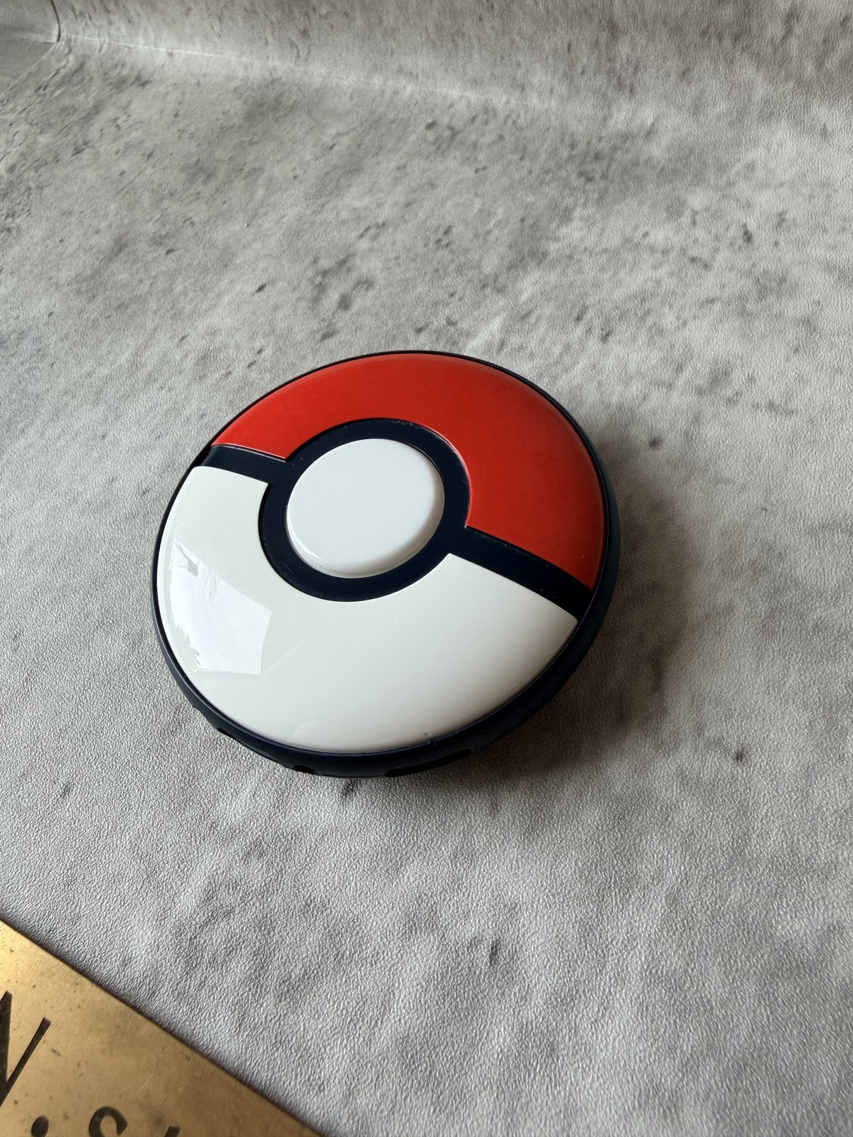 Pokemon GO Plus + Bluetooth Auto Catch Sleep Tracker Nintendo Genuine Boxed Mint