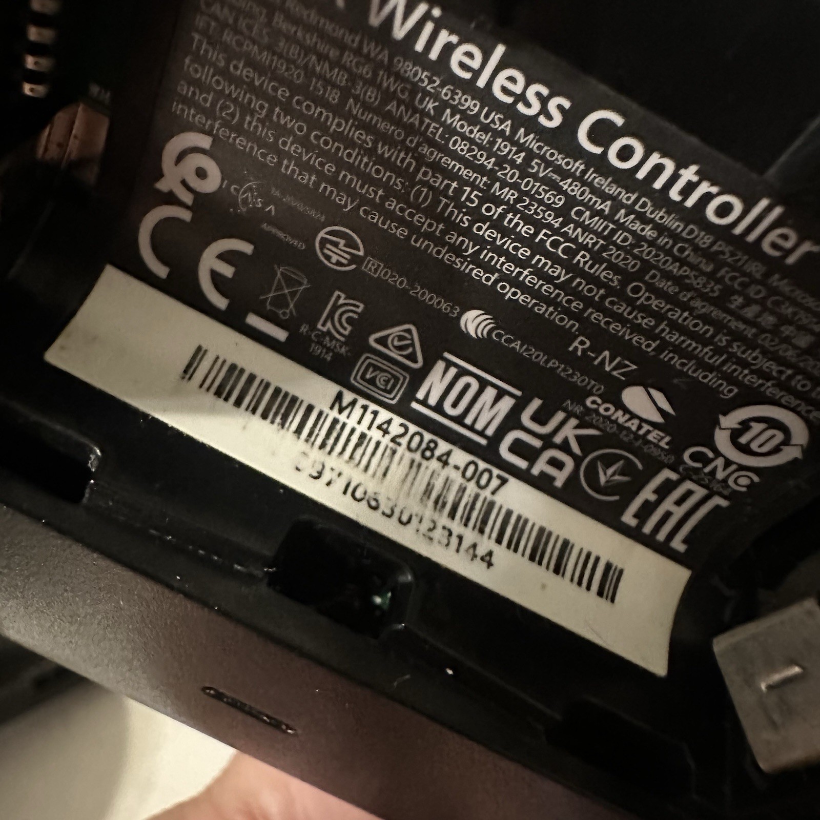 Lot Of 2 Microsoft Xbox Wireless Controller Black Model 1914 No Battery Covers