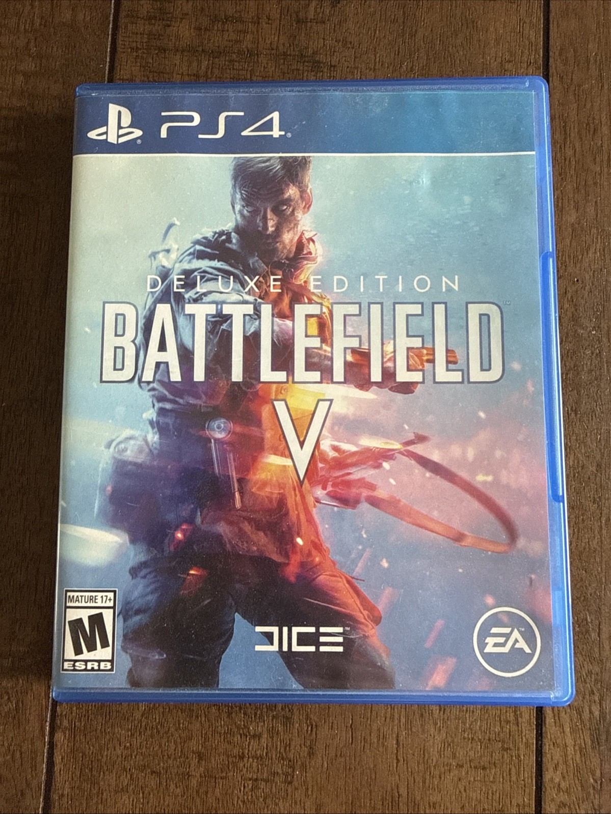 Battlefield V – Deluxe Edition – Sony PlayStation 4 – CIB Complete – Tested