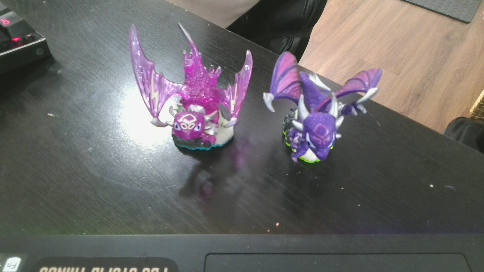 Cynder and Phantom Cynder Skylanders