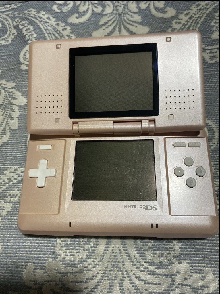 Original Nintendo DS Console NTR-001 Candy Pink w/ Mario Kart DS