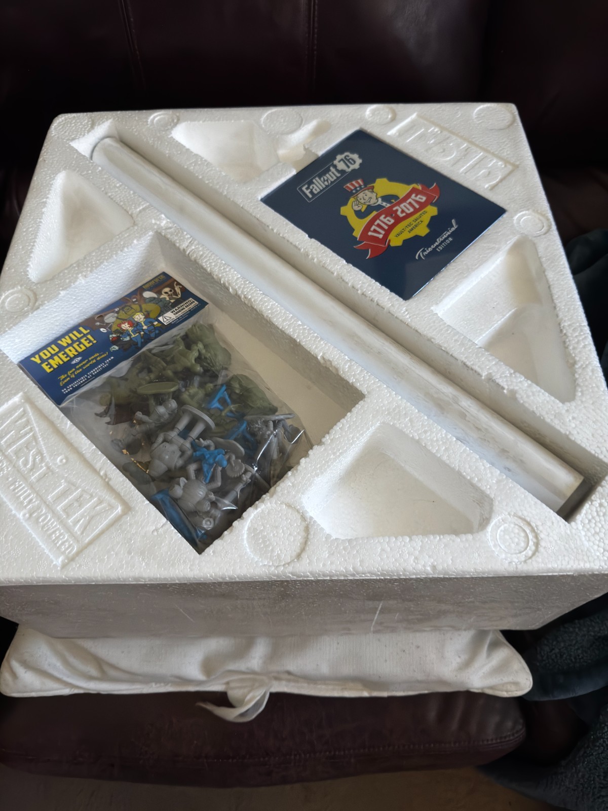 Fallout 76 Power Armor Collector’s Edition T-51b Helmet with Bag & Box Reserved