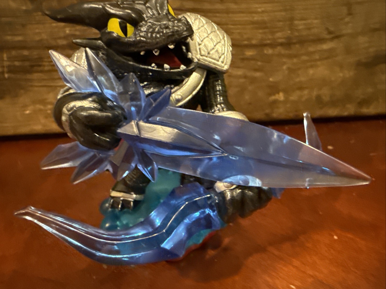 Activision Skylanders Trap Team Exclusive Dark Snap Shot