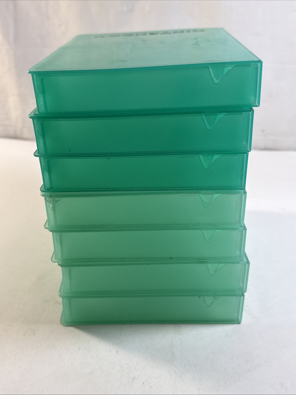 Nintendo 64 N64 Storage Plastic Clamshell Game Hard Case OEM 7 Light/Dark Green